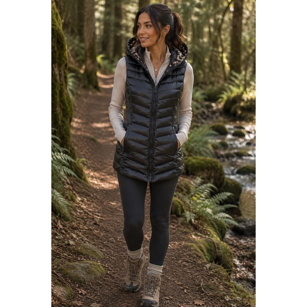 Obermeyer Black Down Puffer Vest Hooded Leopard Lining Size M